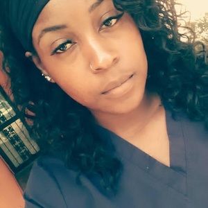 Meet your Posher, Lena